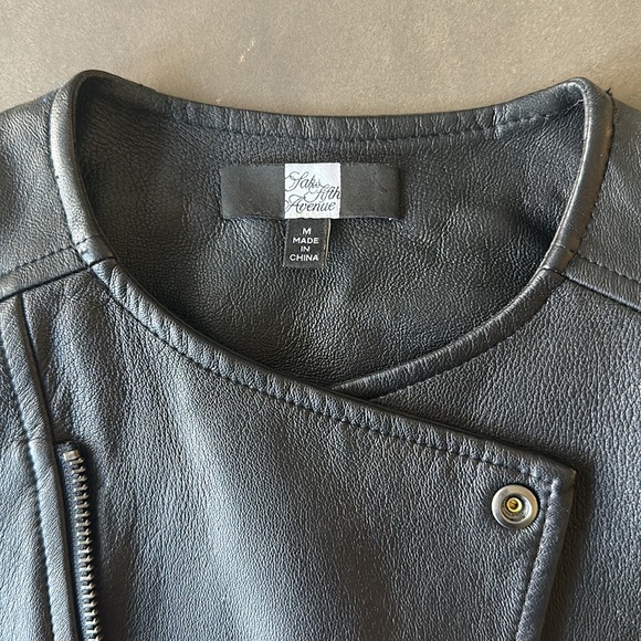Saks fifth avenue black leather jacket - Picture 4 of 6